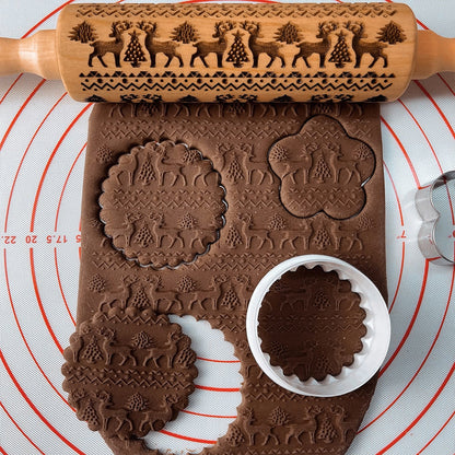 Classic Wooden Rolling Pin with Holiday Designs