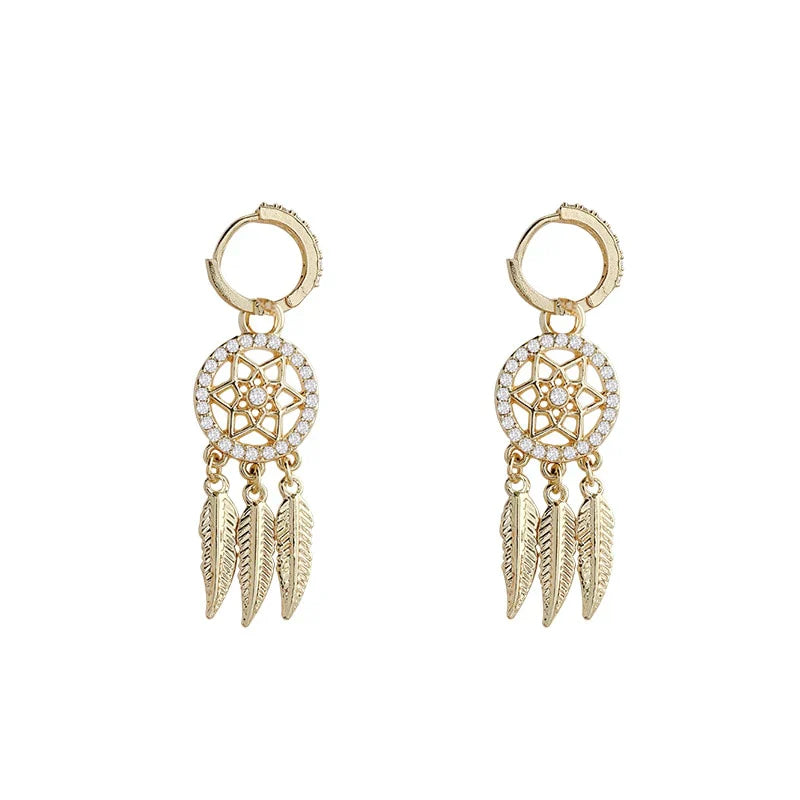 Luxurious 14k Gold Stud Earrings