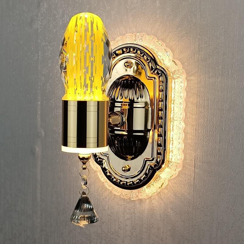 Luxurious Glass Bloom Adjustable Wall Light