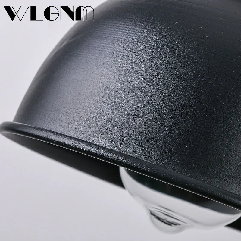Classic Outdoor Wall Lantern