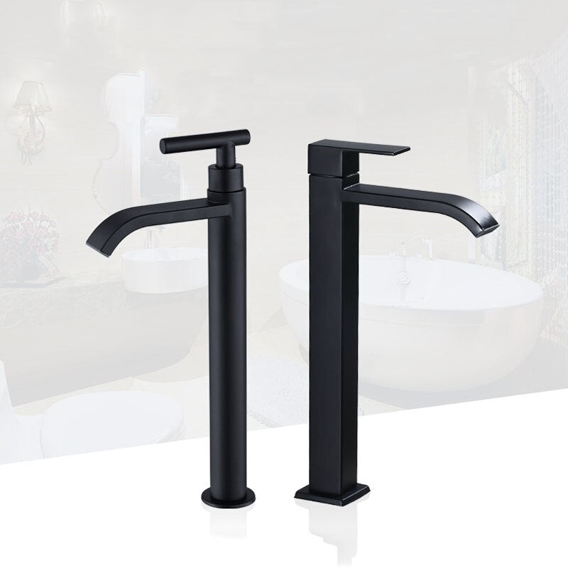 Sleek Black One-Handle Kitchen Faucet
