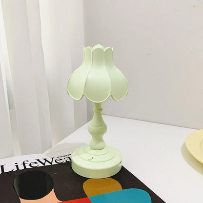 Vintage Floral Table Lamp