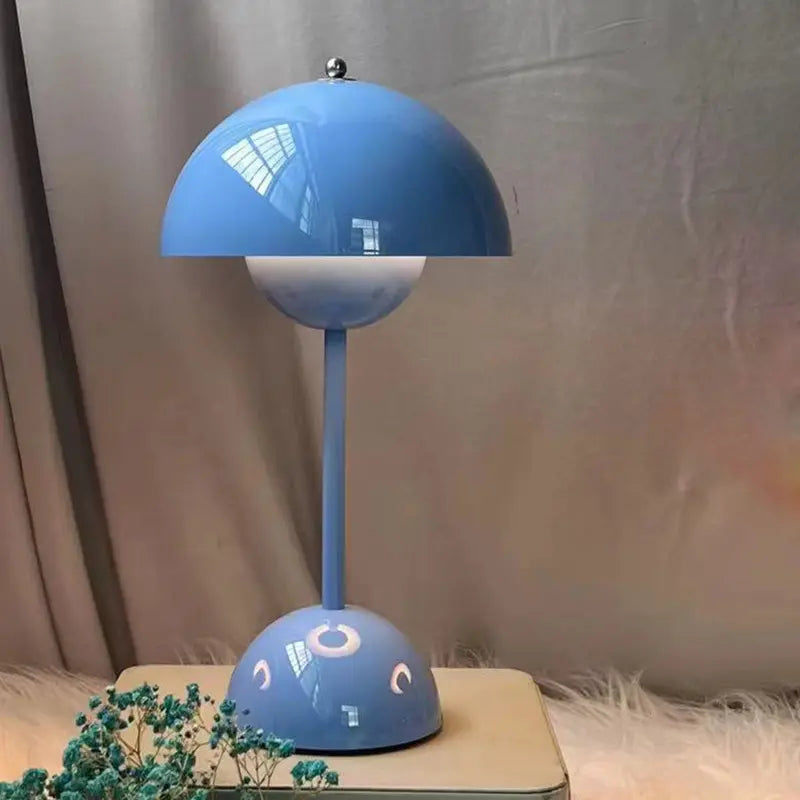 Stylish Desk Lamp Mushroom Shape