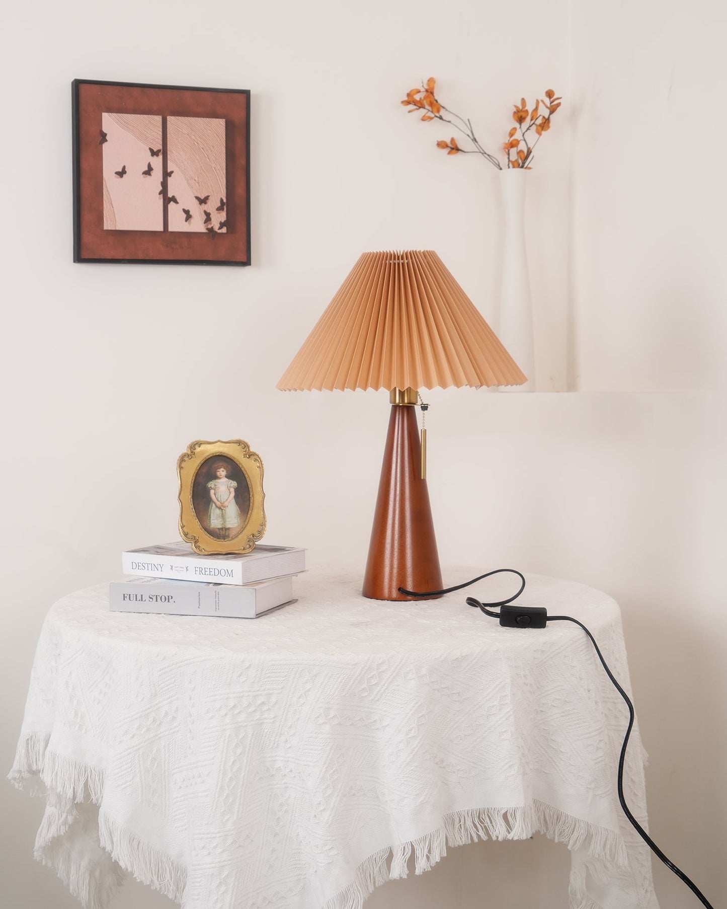 Vintage Chic Wooden Desk Lamp