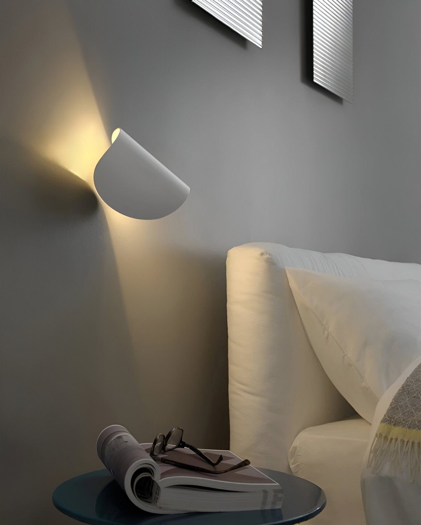 Flexible Metal Wall Lamp