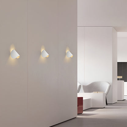 Flexible Metal Wall Lamp