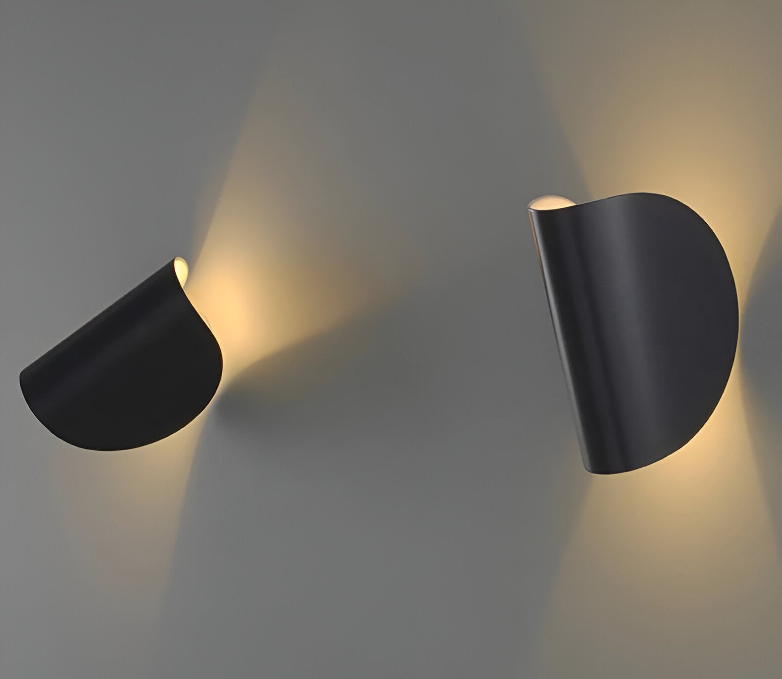 Flexible Metal Wall Lamp - Cofik