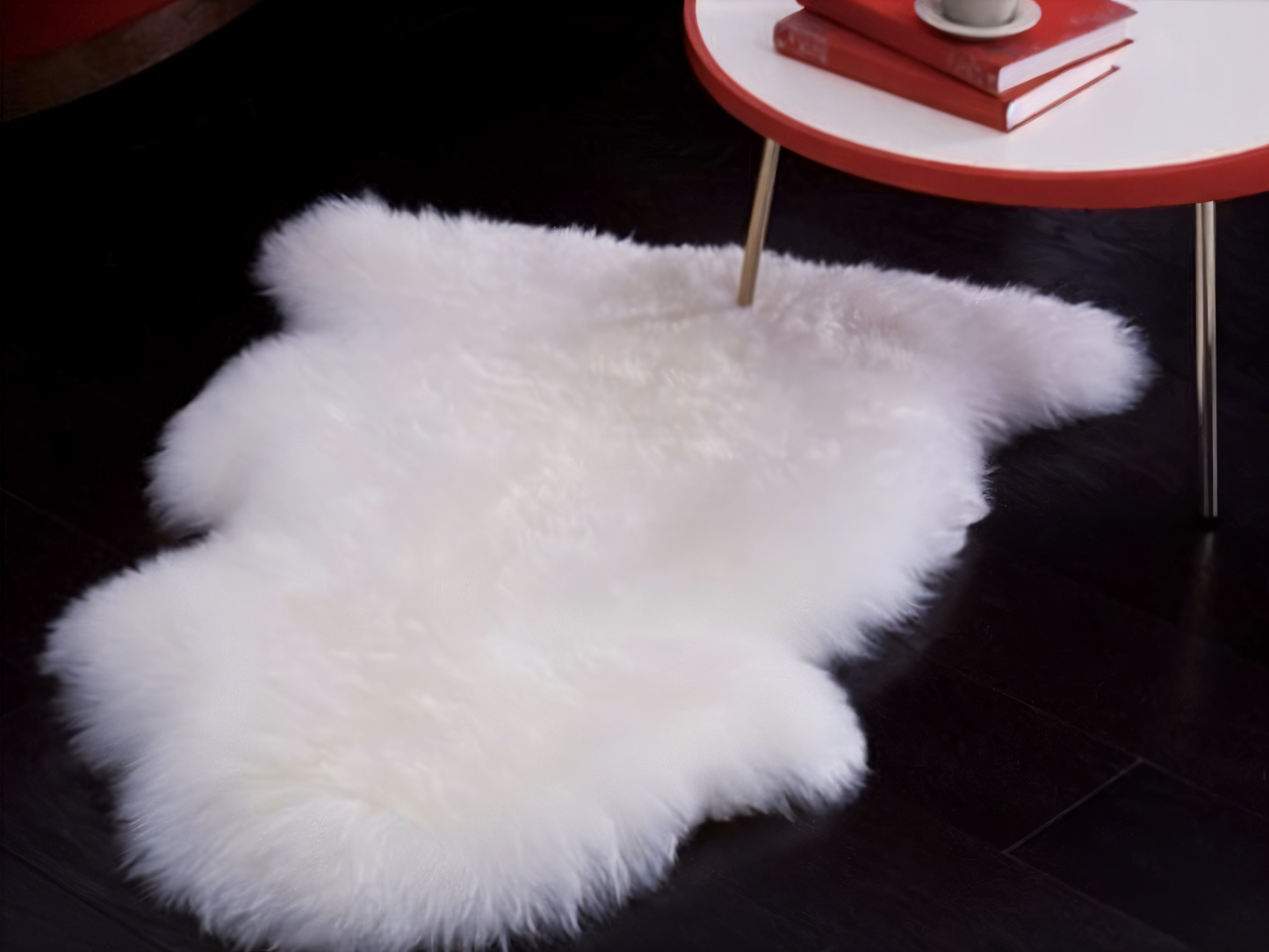 Plush Faux Fur Rug – Soft Synthetic Sheepskin Mat