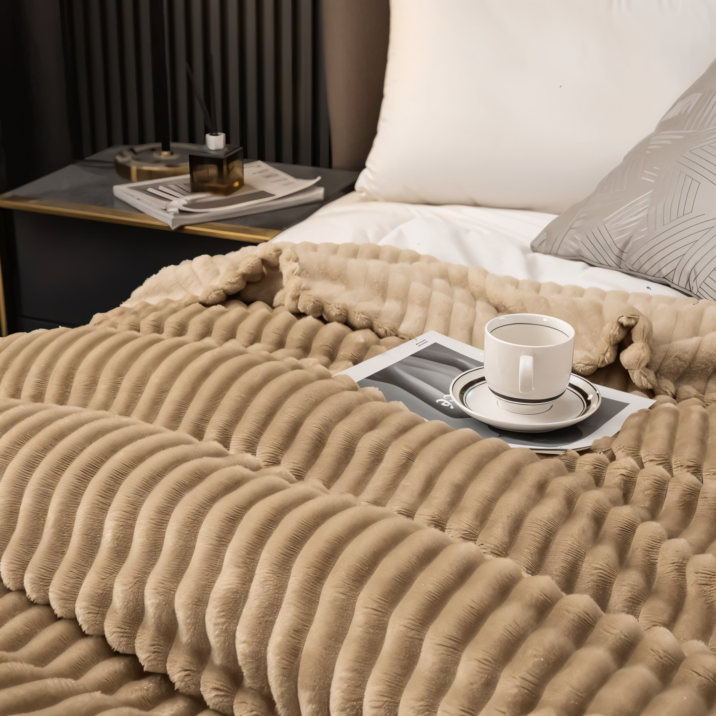 Soft, Warm Fleece Throw Blanket