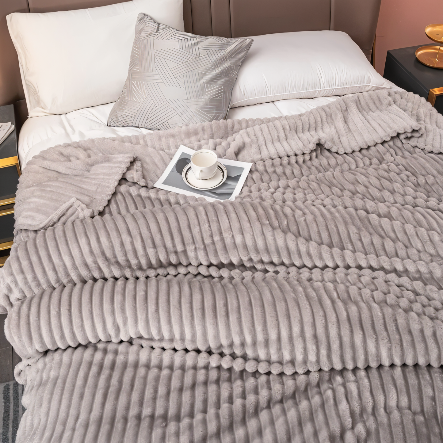 Soft, Warm Fleece Throw Blanket