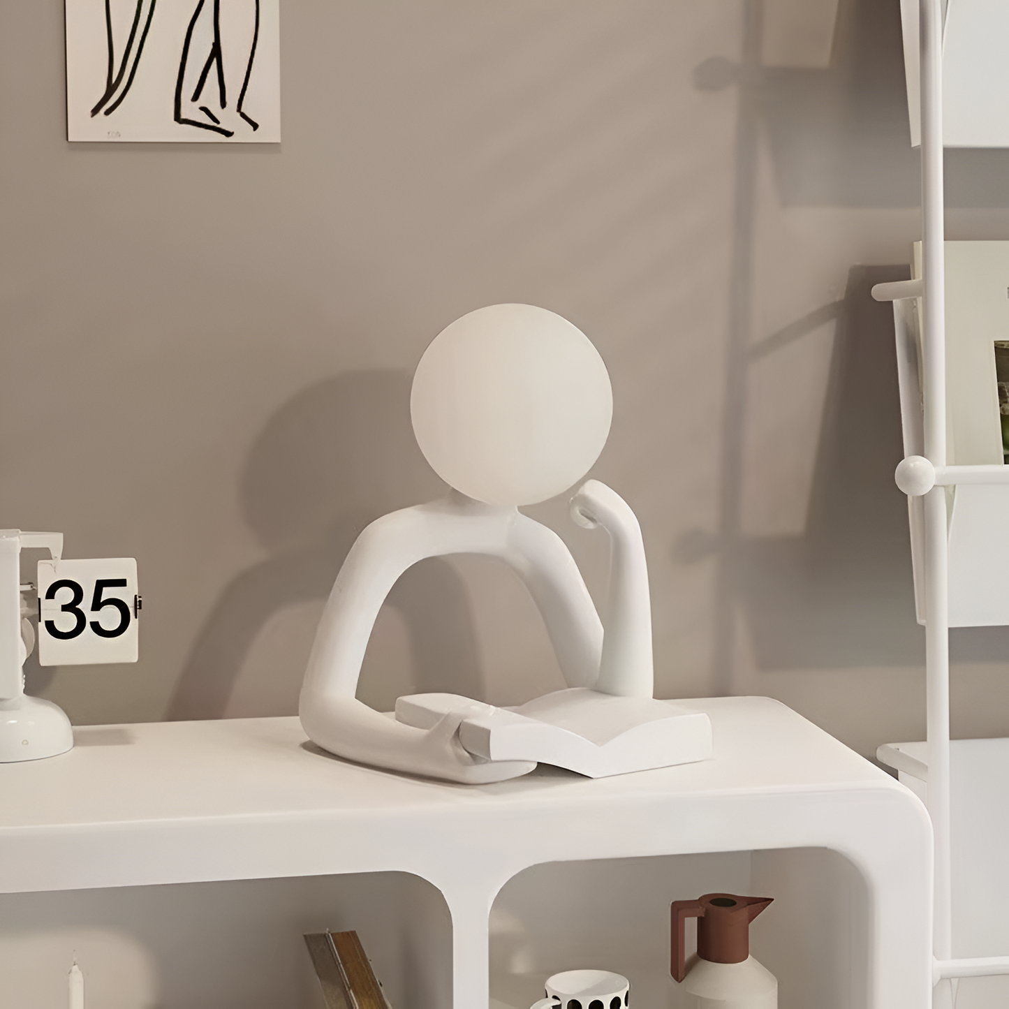 Stylish Reading Desk Lamp