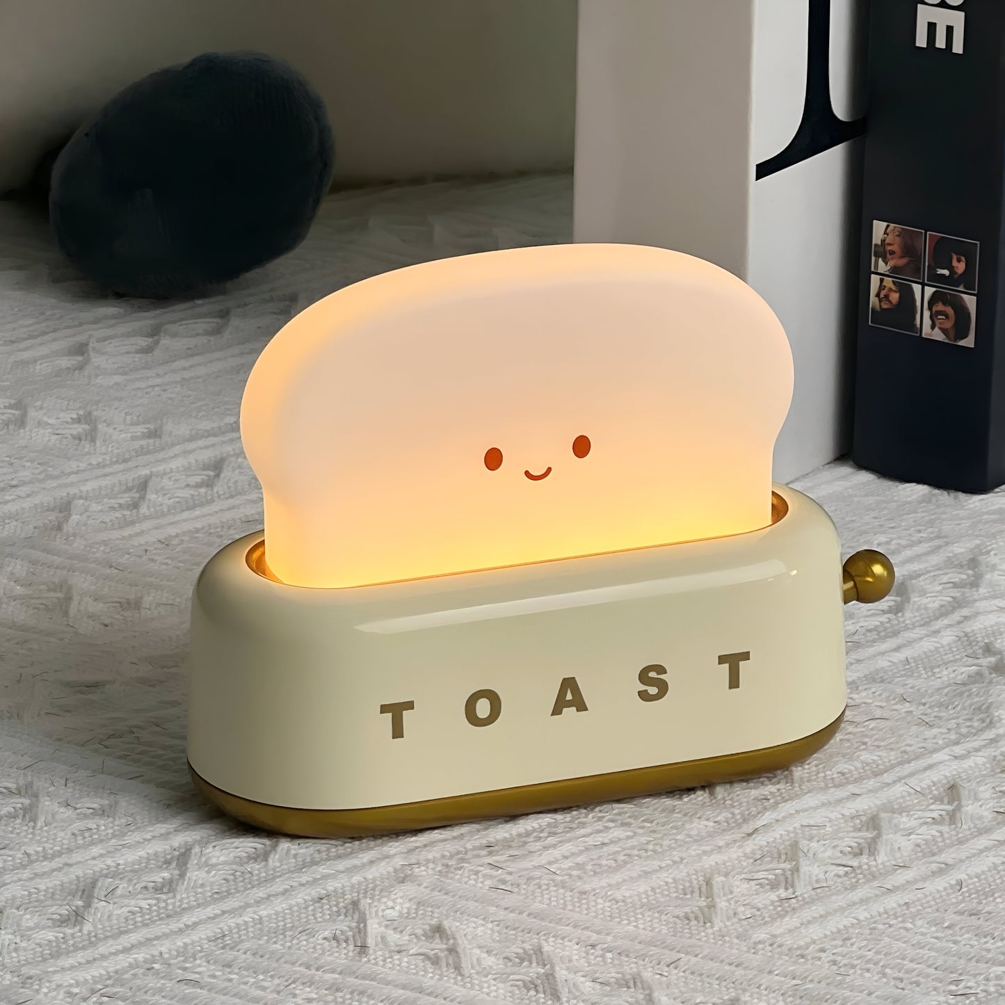 Compact Toaster Table Lamp