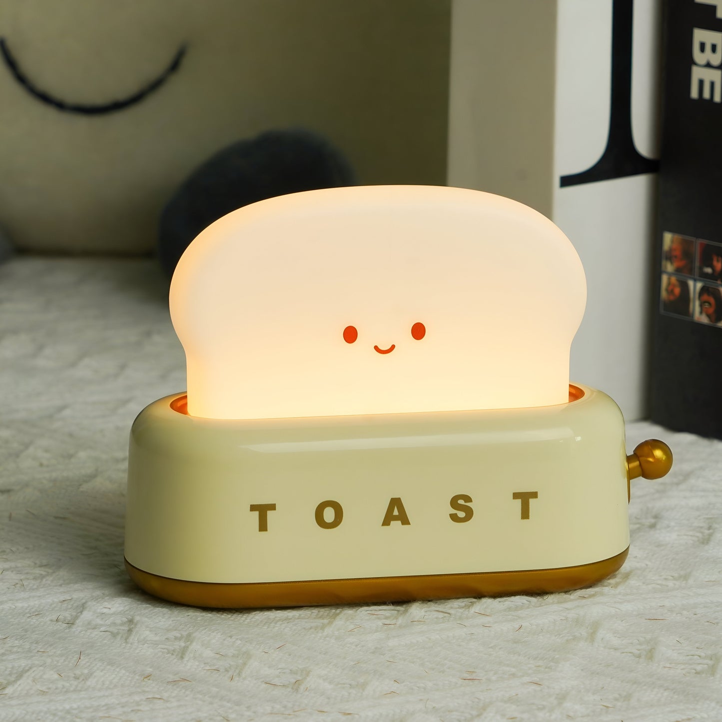 Compact Toaster Table Lamp