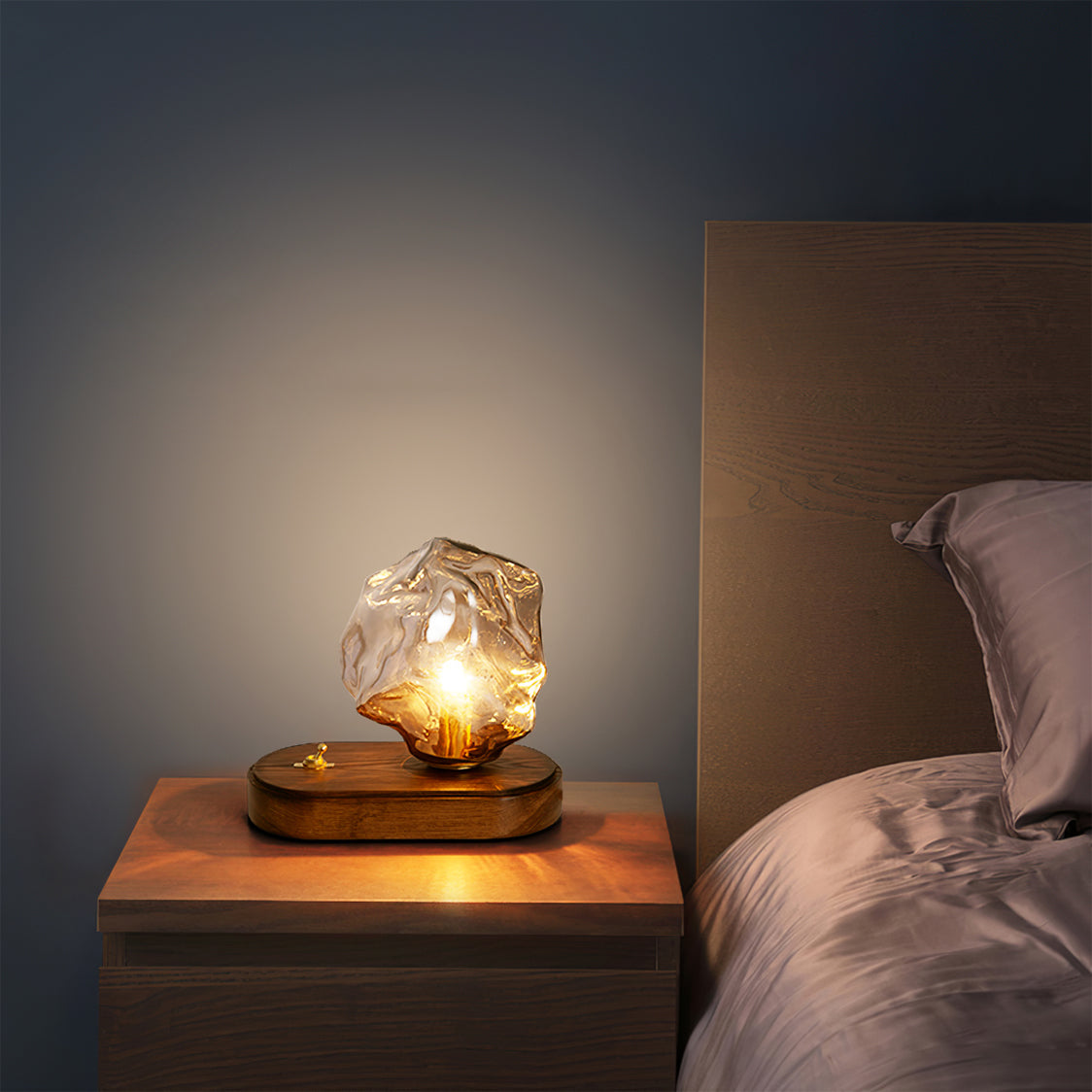 Warm Wooden and Glass Accent Table Lamp