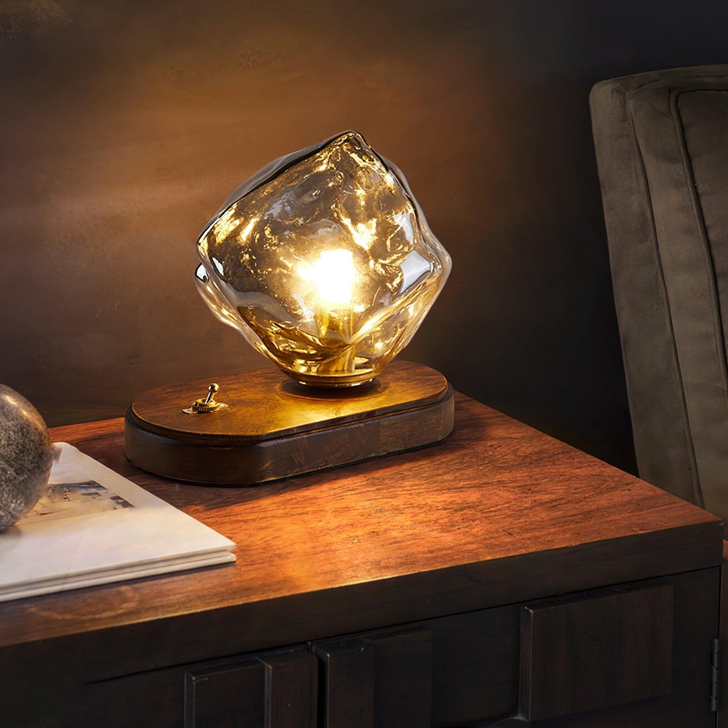 Clear Glass Contemporary Table Light