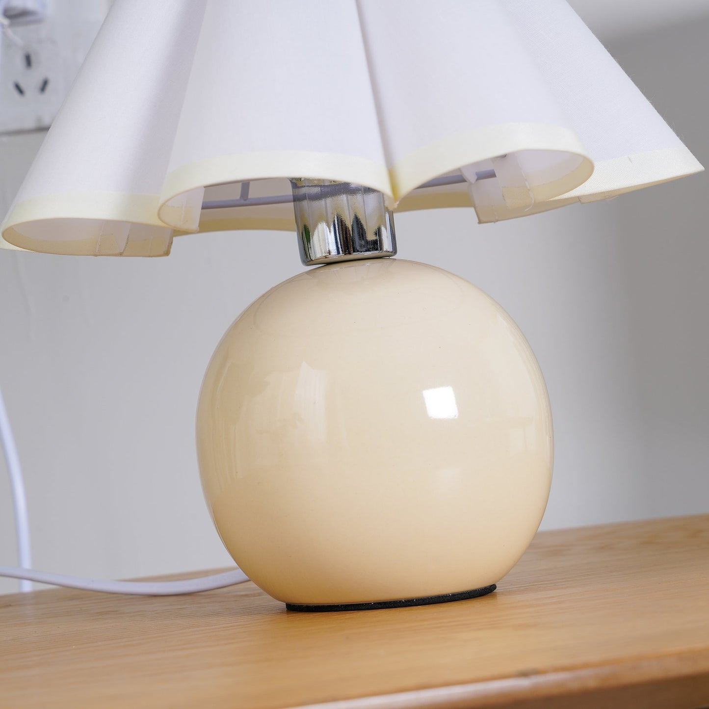 Compact Folded Desk Table Lamp