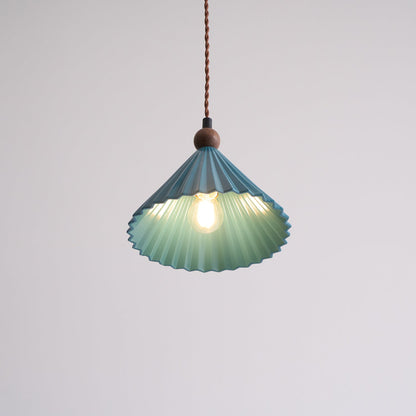 Stylish Blue Glass Pendant Dining Lamp