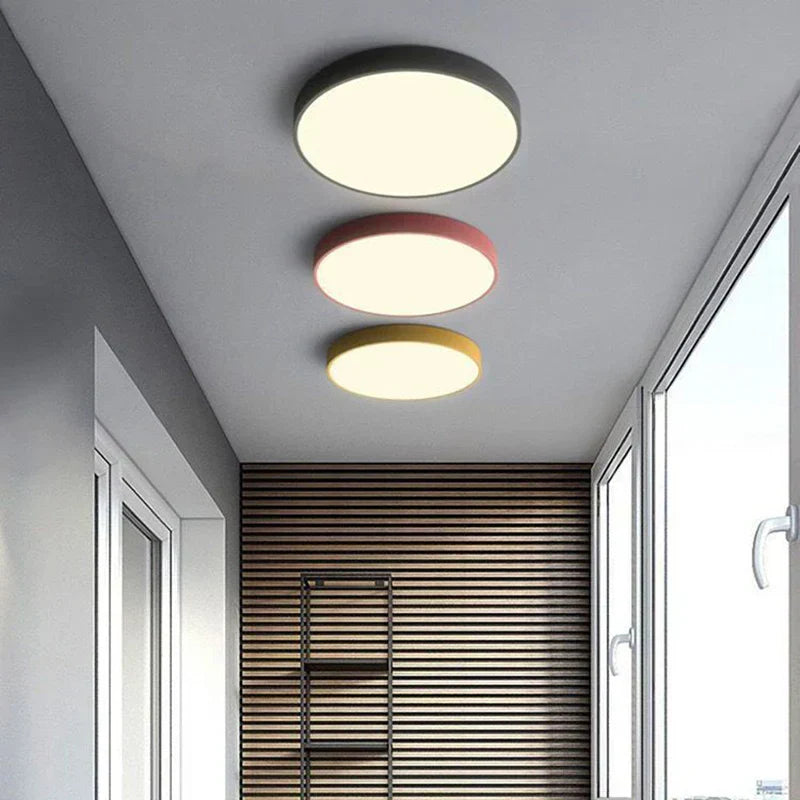 Vibrant Table Lamp - Cofik