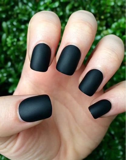 Dark Glossy Black Nail Polish - Cofik