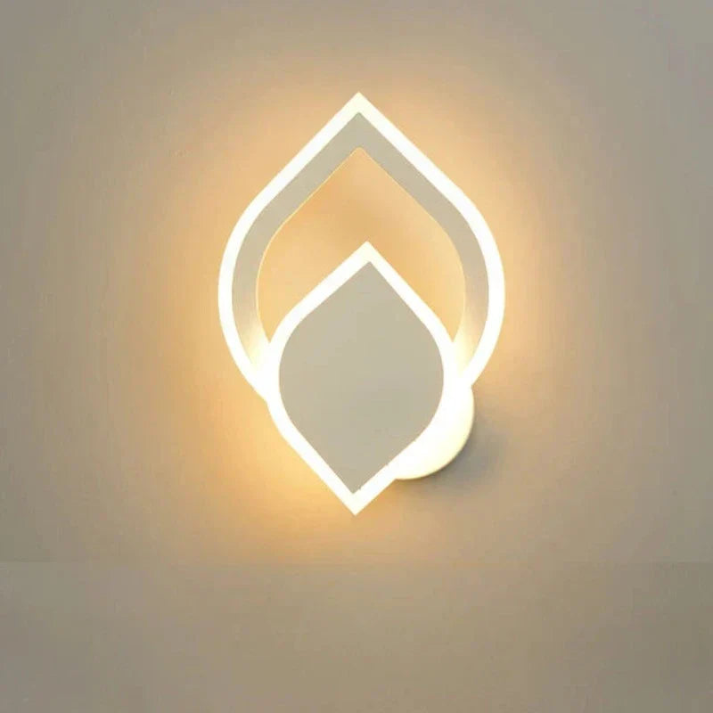 Lovely Home Wall Lamp
