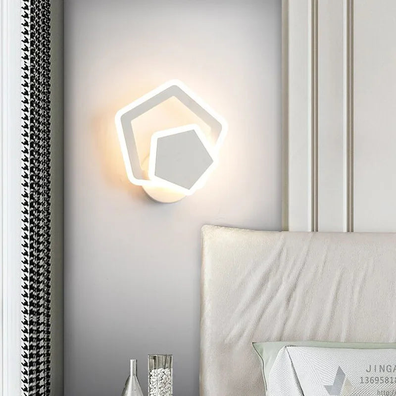 Lovely Home Wall Lamp