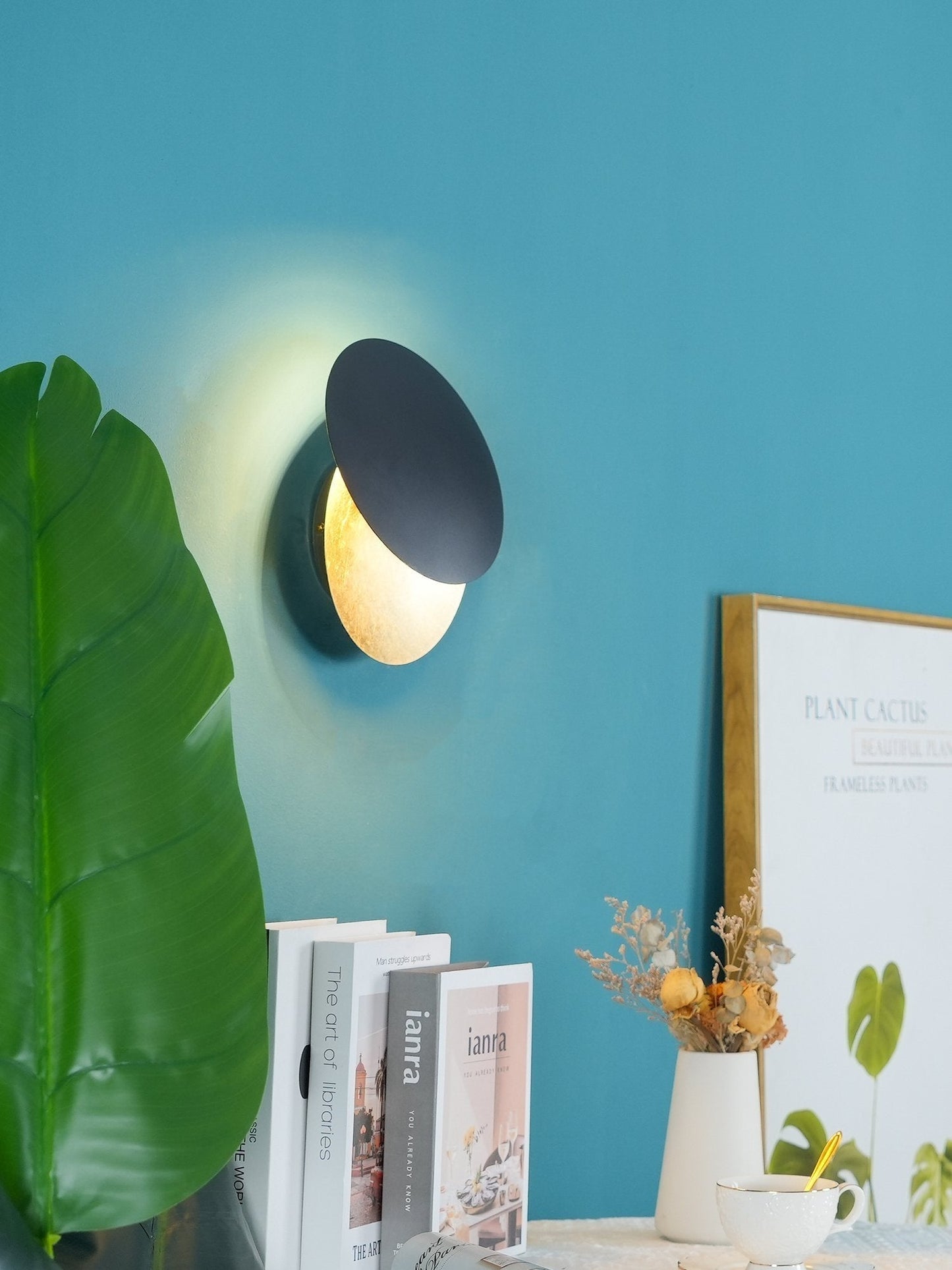 Modern Noxord Wall Light
