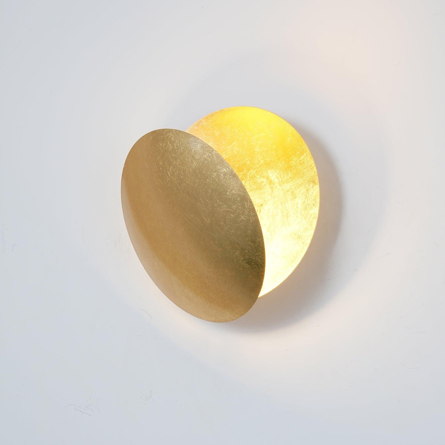 Stylish Mountable Light Fixture