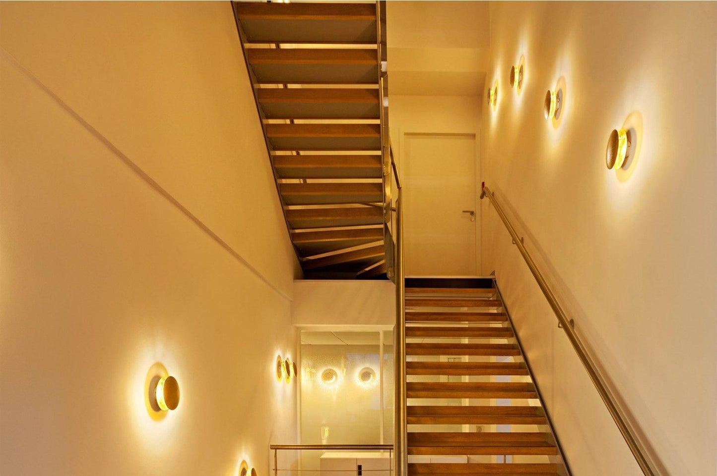 Stylish Mountable Light Fixture
