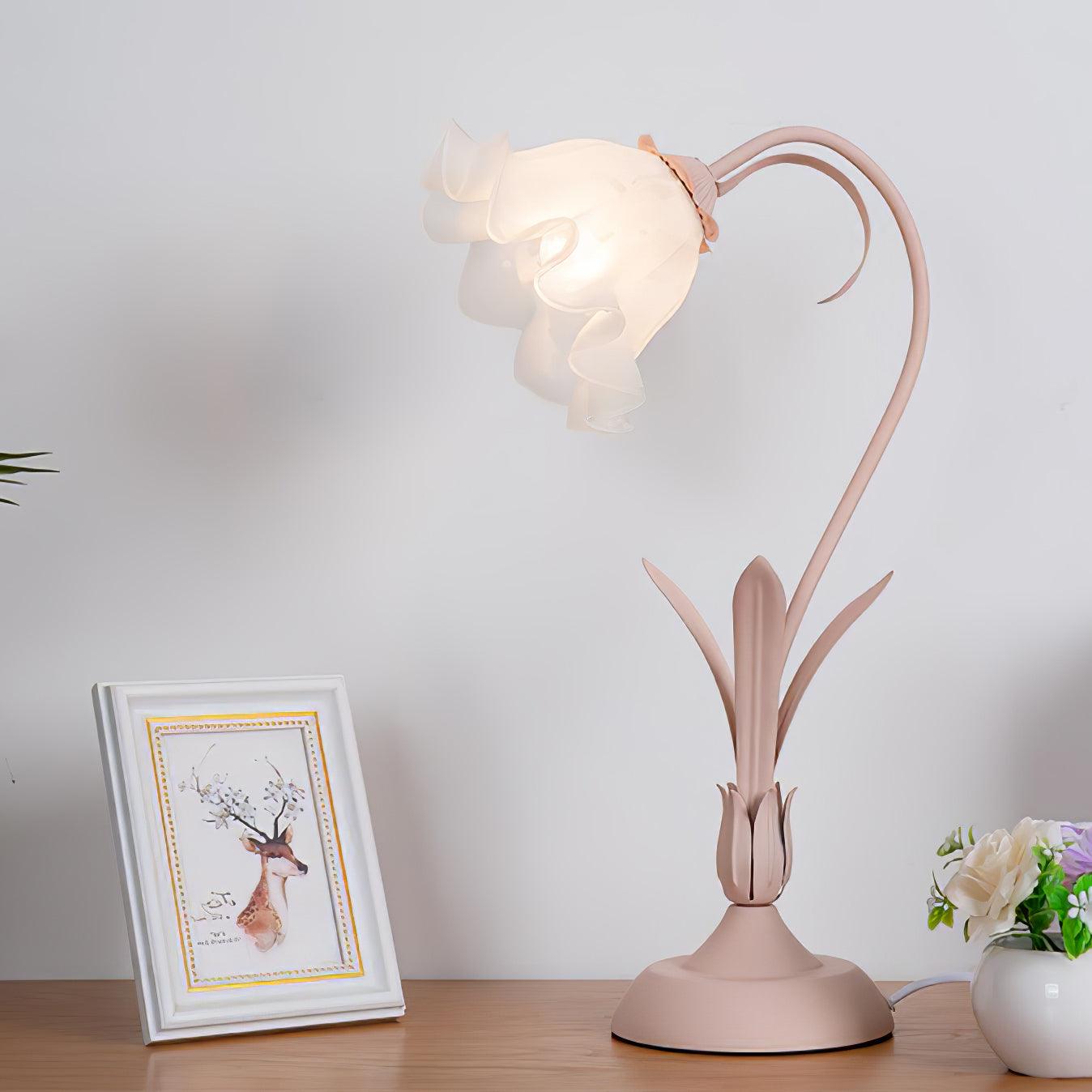 Elegant Floral Desk Light
