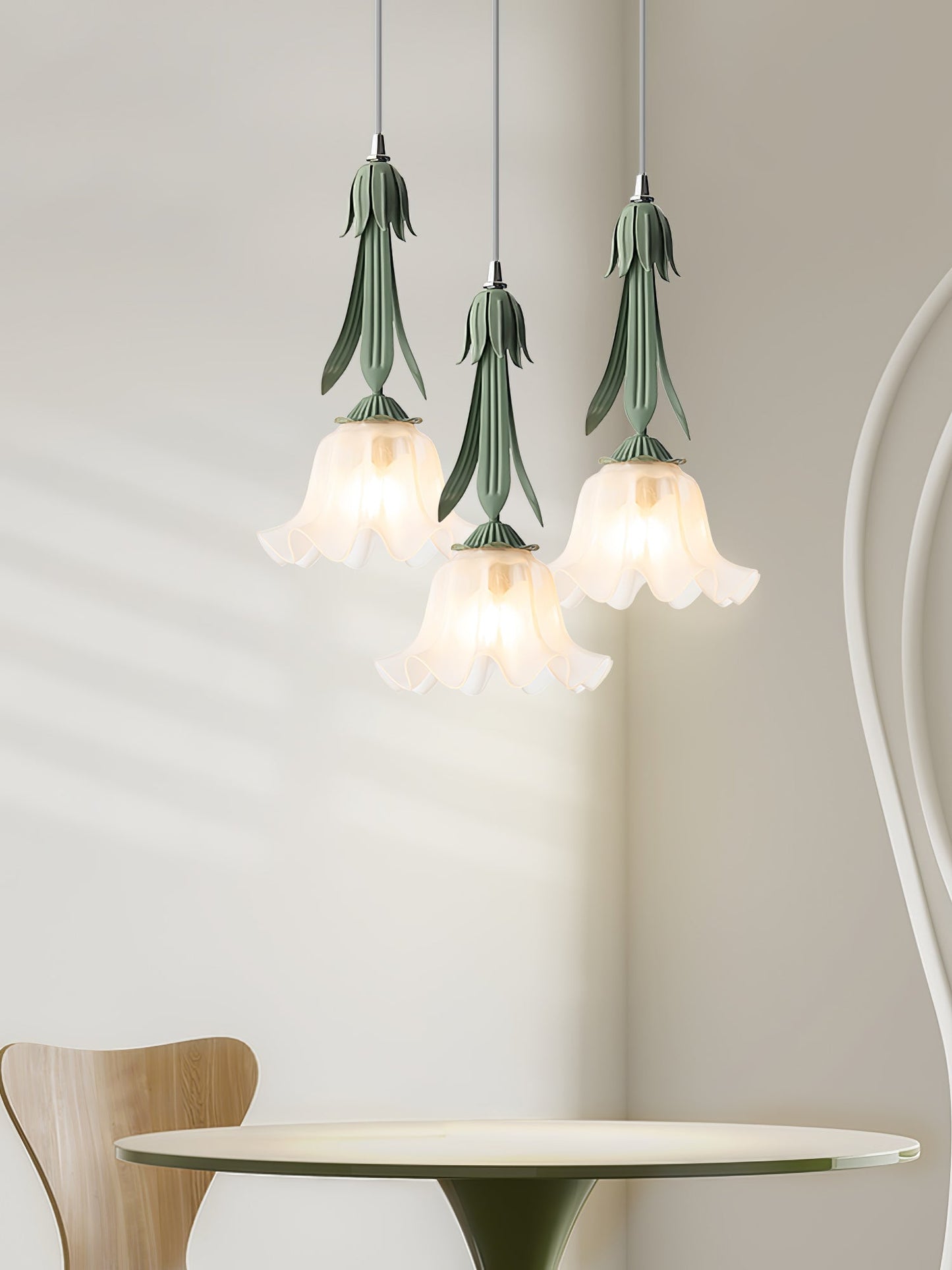 Elegant Floral Hanging Lamp