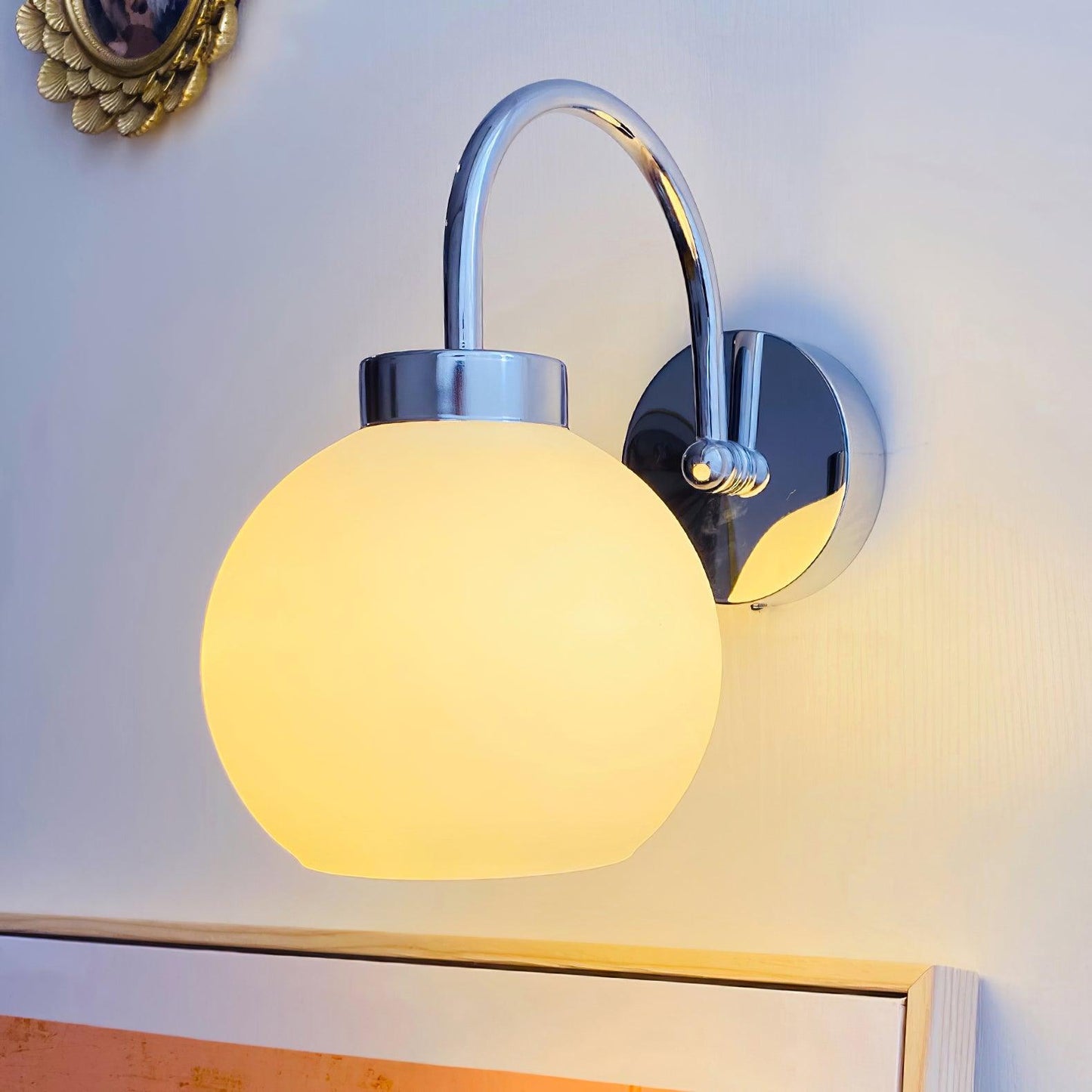 Slim Modern Wall Light