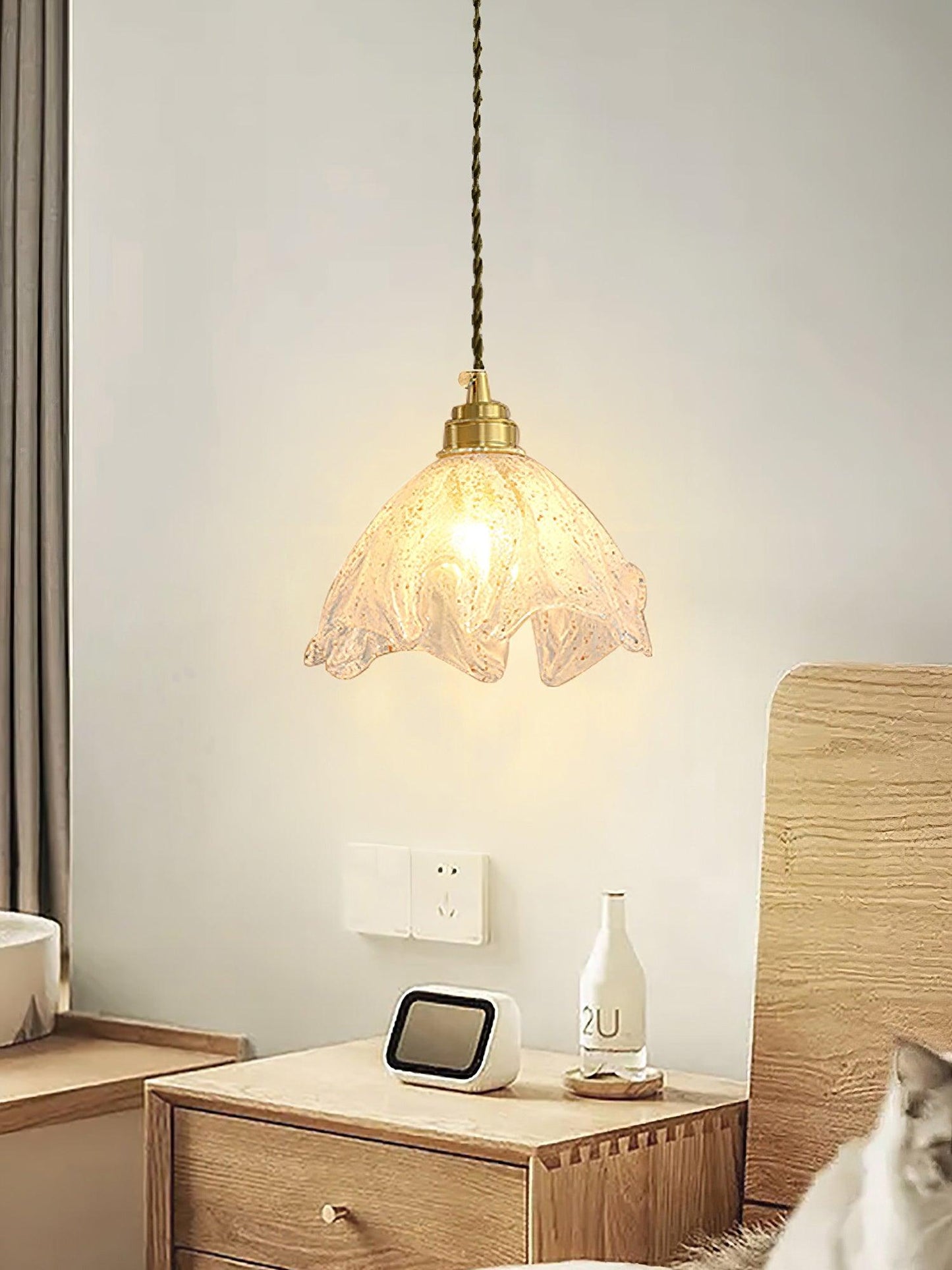 Delicate Glass Mini Pendant Lamp