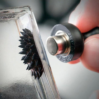 Cool Liquid Motion Magnet Toy
