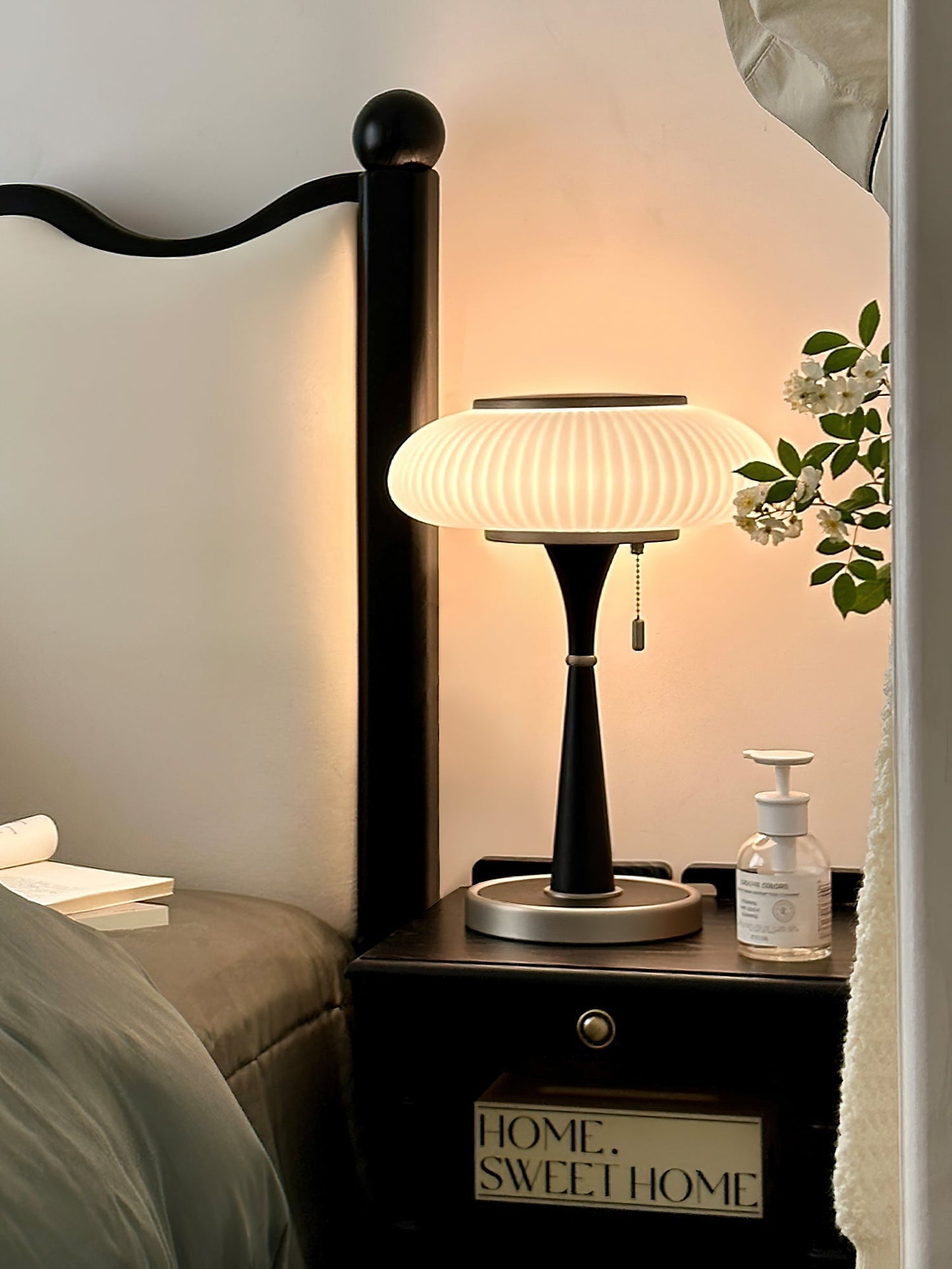 Warm Table Bedside Reading Lamp
