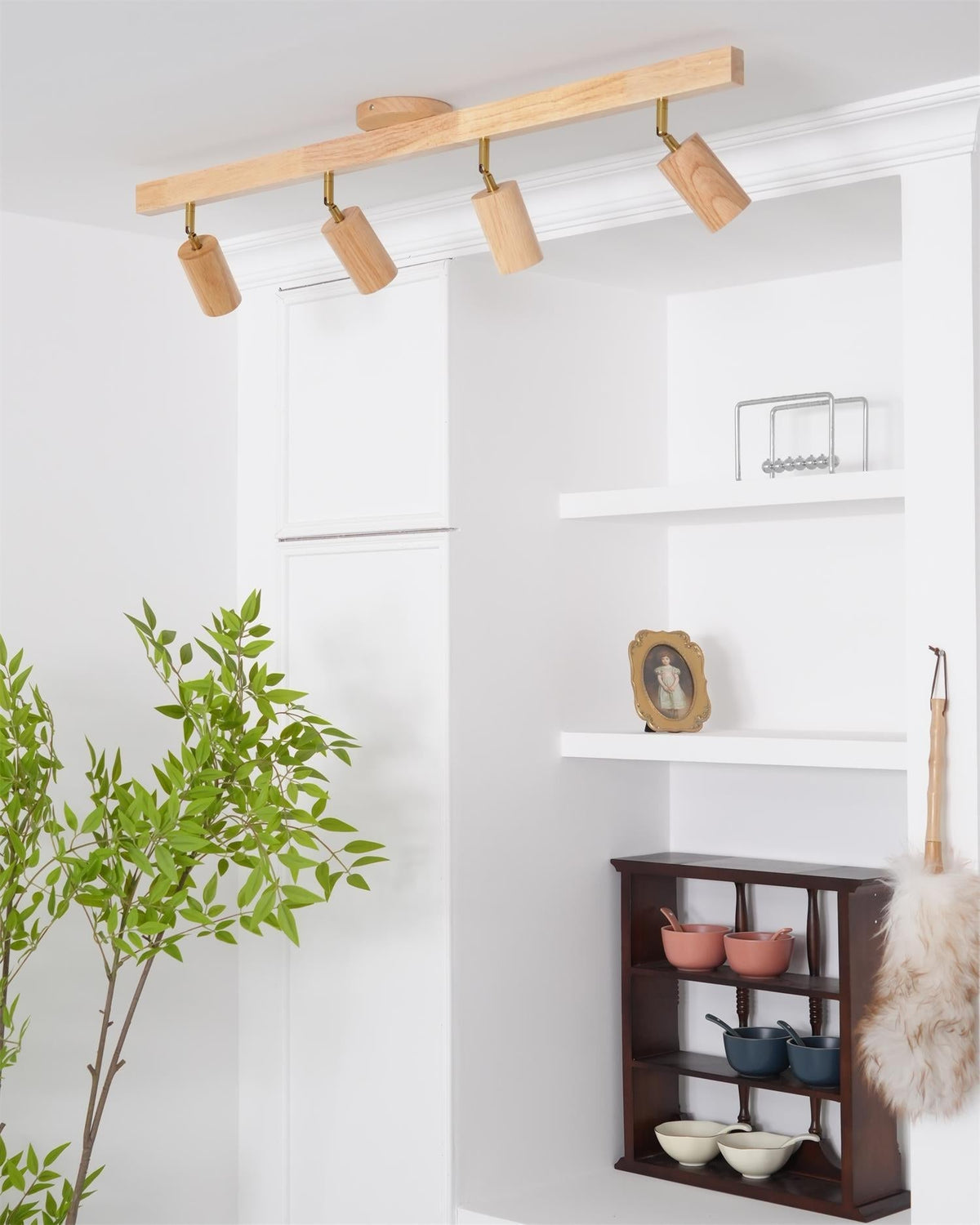 Modern Plug-In LED Wall Light Fixture Warm White Accent