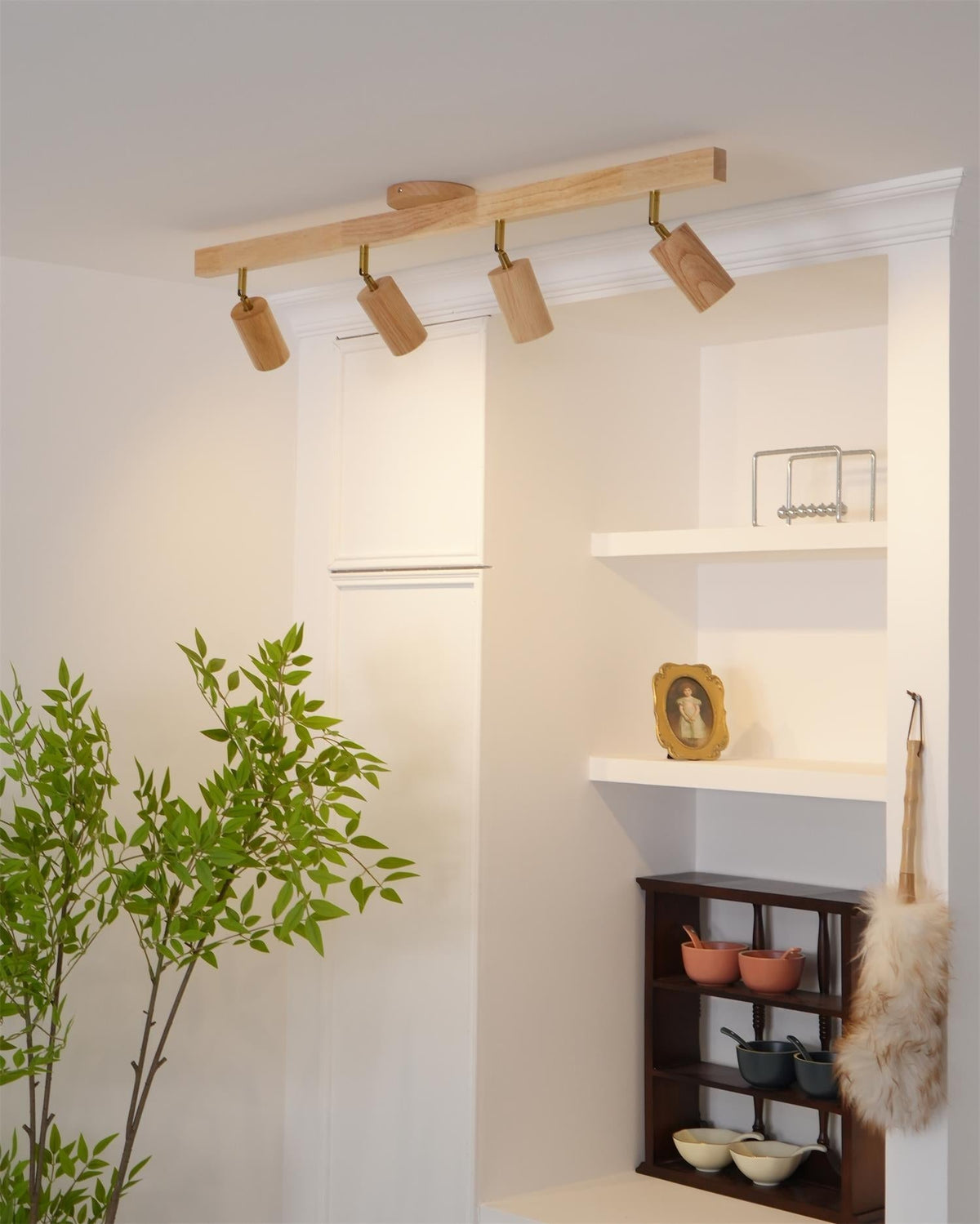 Modern Plug-In LED Wall Light Fixture Warm White Accent