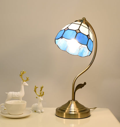 Elegant Glass Flower Table Lamp in Gold Finish