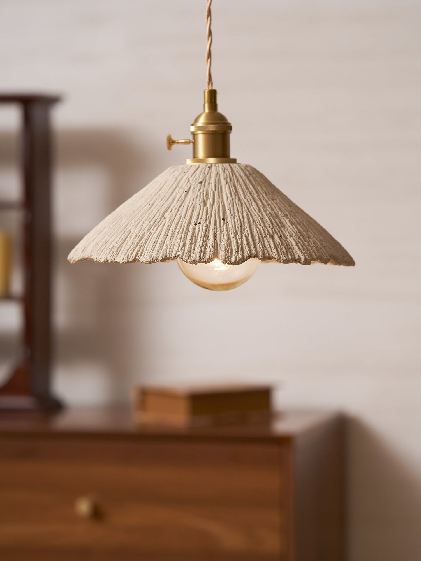 Simple Cement Pendant Lamp for Kitchen Island