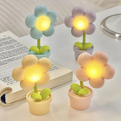 Delicate Floral Desk Lamp for Warm Lighting