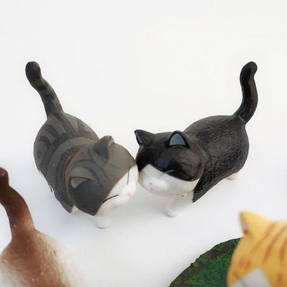 Small Cute Cat Statue Figurines