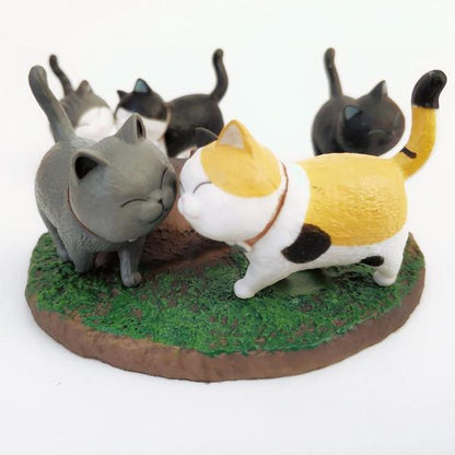 Small Cute Cat Statue Figurines