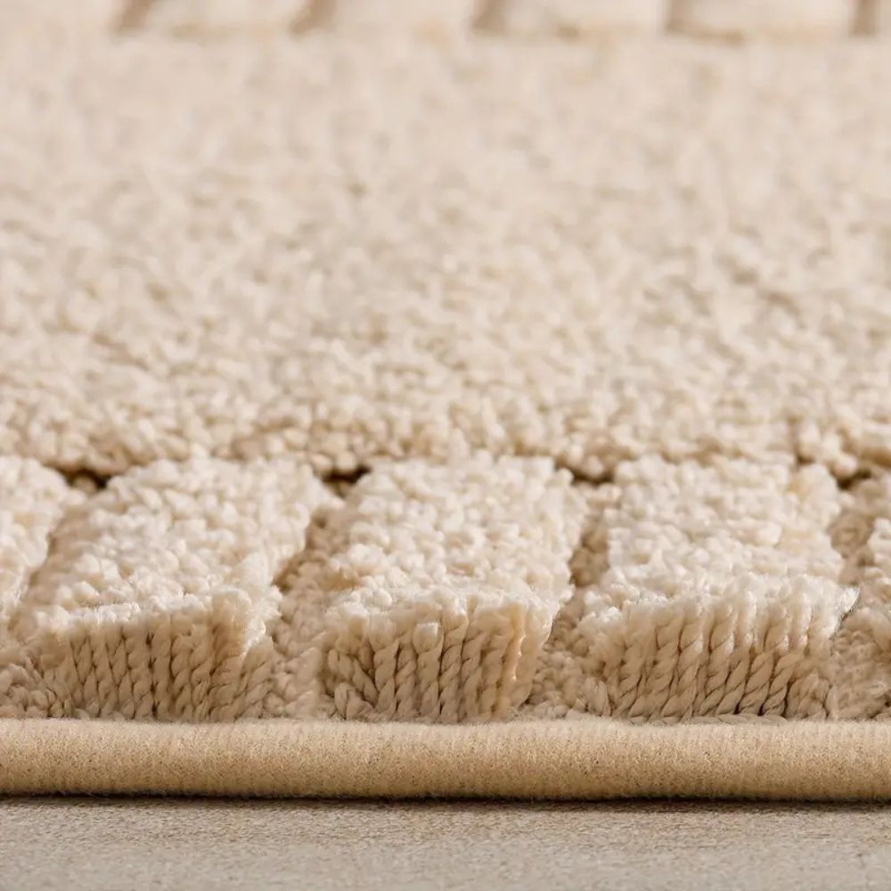 Simple Grey Bathroom Mat – Plush, Anti-Slip & Fast Dry