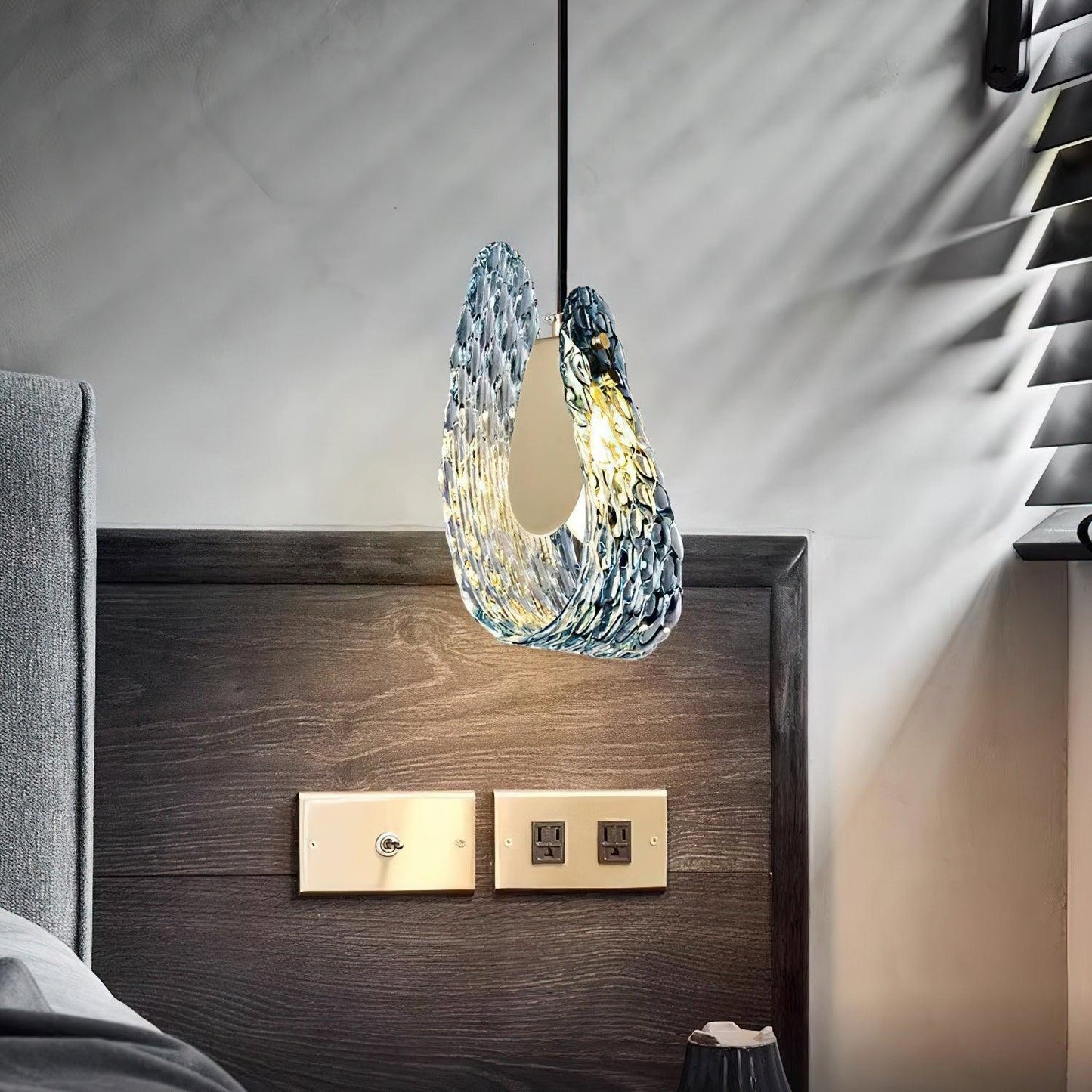 Elegant Blue Hanging Lamp 5.1'