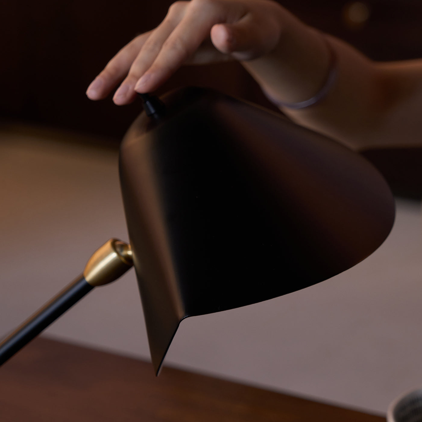 Tall Adjustable Floor Table Lamp