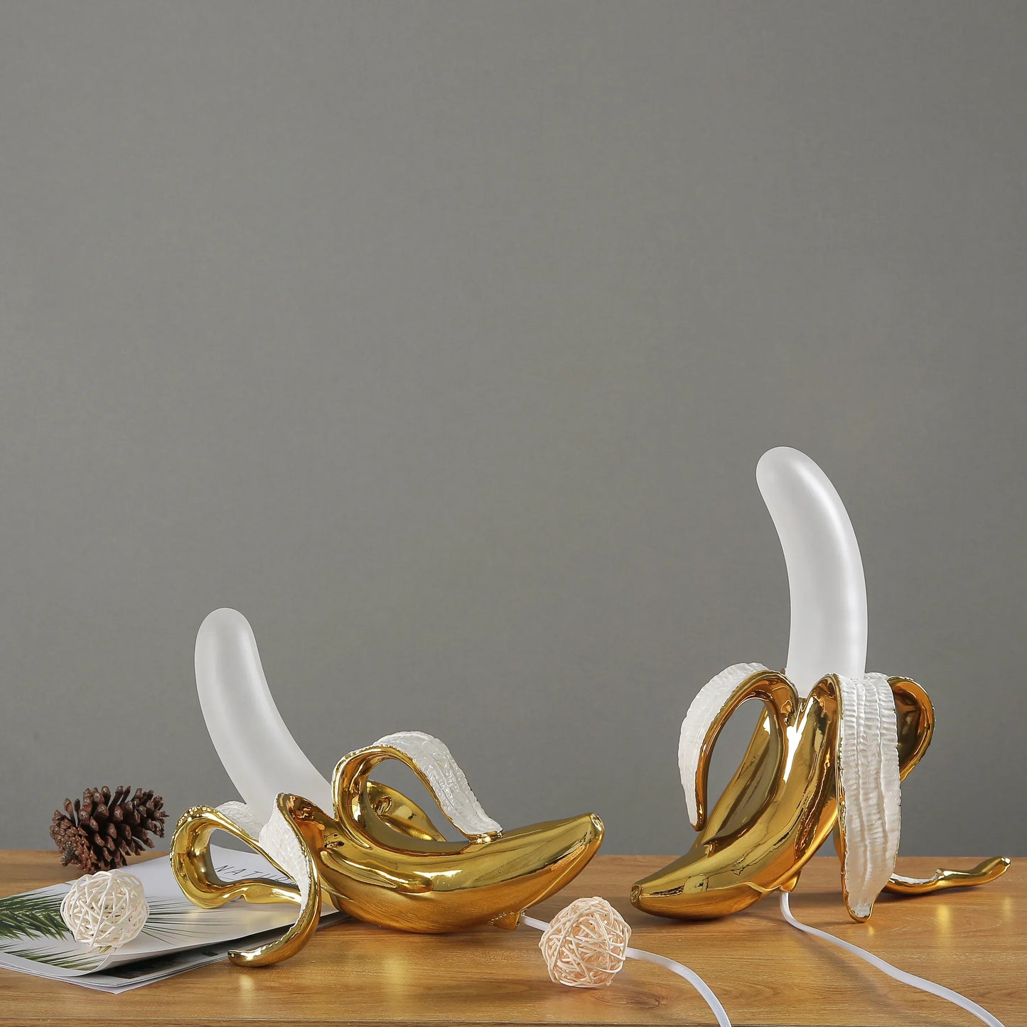 Elegant Desk Banana Light