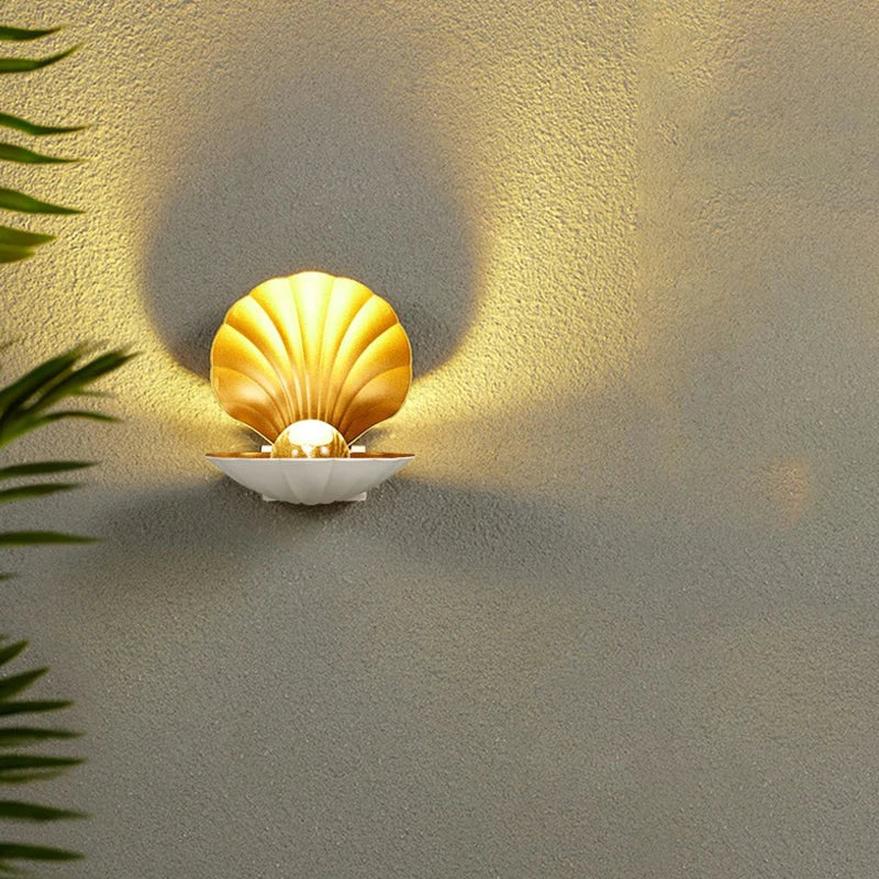 Durable Outdoor LED Wall Light