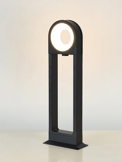 Tall Yard Solar Powered Outdoor Lamp
