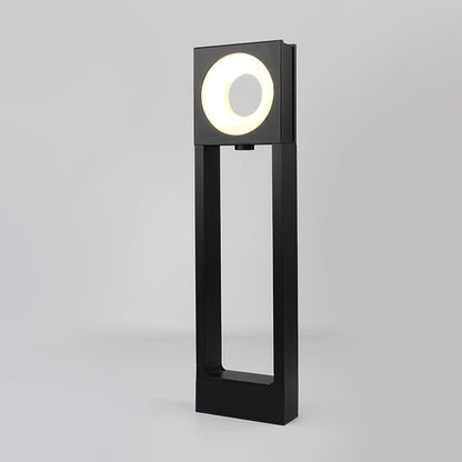 Tall Yard Solar Powered Outdoor Lamp