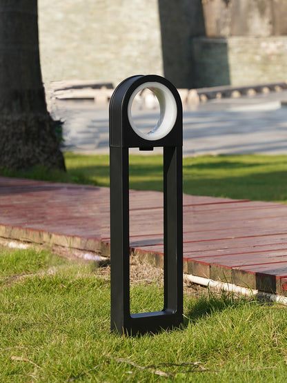 Tall Yard Solar Powered Outdoor Lamp