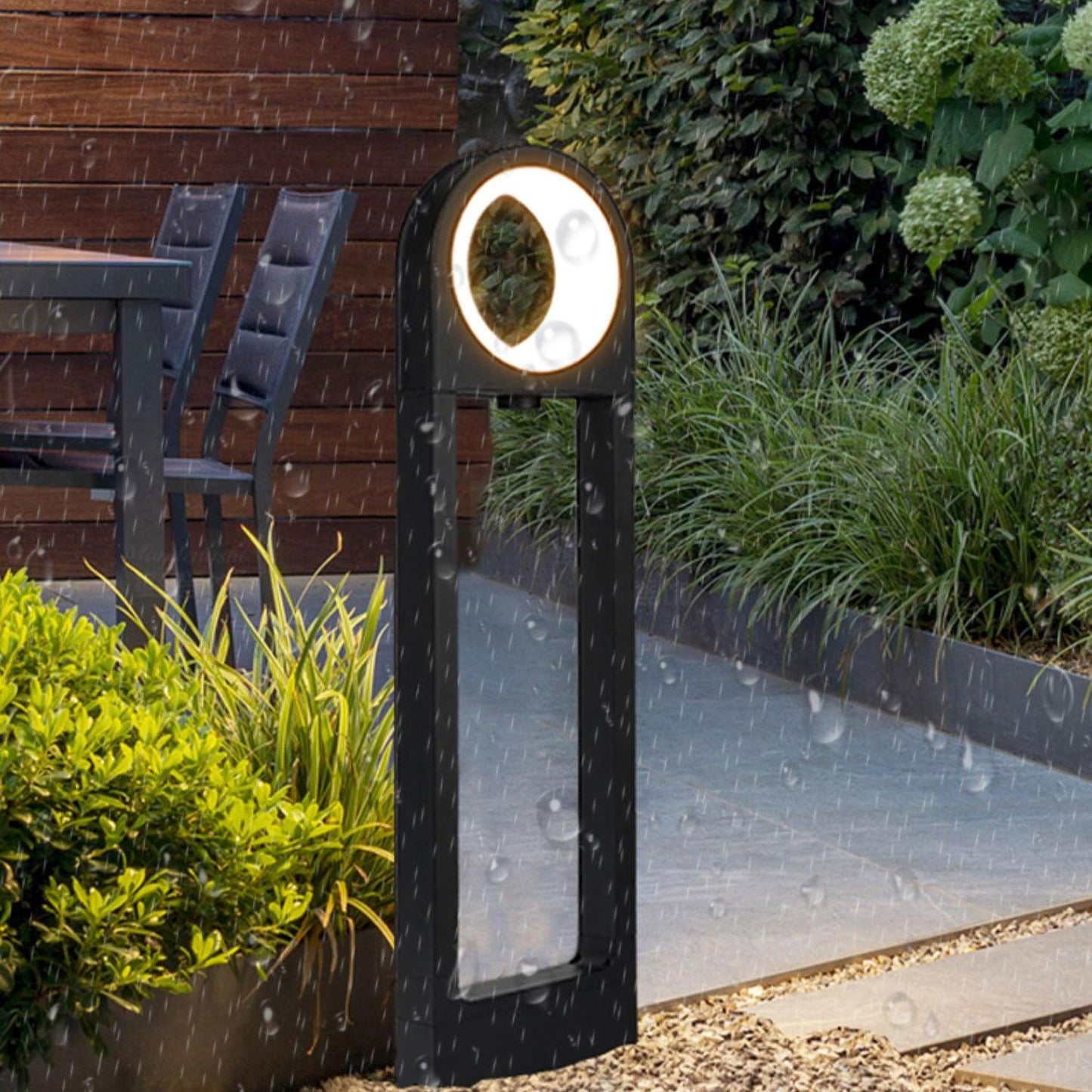 Tall Yard Solar Powered Outdoor Lamp